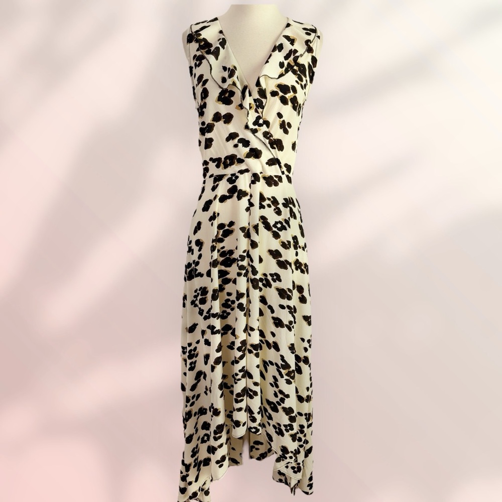 AX Paris Cream Maxi Dress with Black and Brown Spot Print - Picture 4 of 10